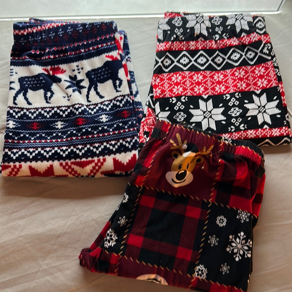 Women’s Christmas leggings size Medium - “no boundaries” brand, worn once each